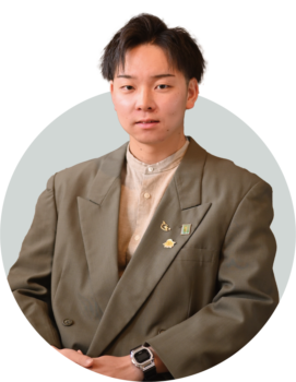 中村　友也